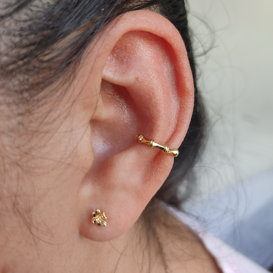 Ear cuff Line